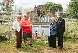 Nouvelle 
exposition et entrept d'artefacts