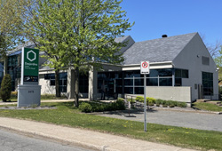 Boulevard de Tracy Service Centre